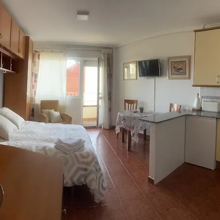 Con Vistas Al Mar Y Piscina * Suances