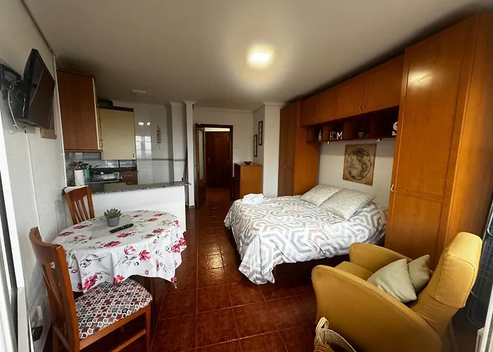 Con Vistas Al Mar Y Piscina Apartment *